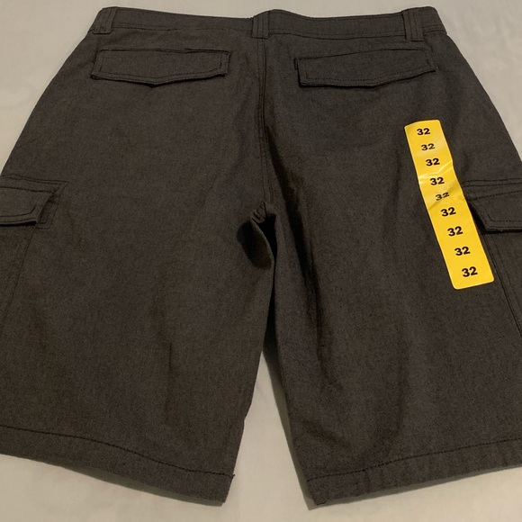 BC Clothing 6-Pocket Short - Picture 4 of 9